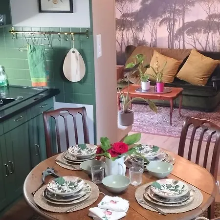 Les Capucines La Souris Des Champs Étival-Clairefontaine